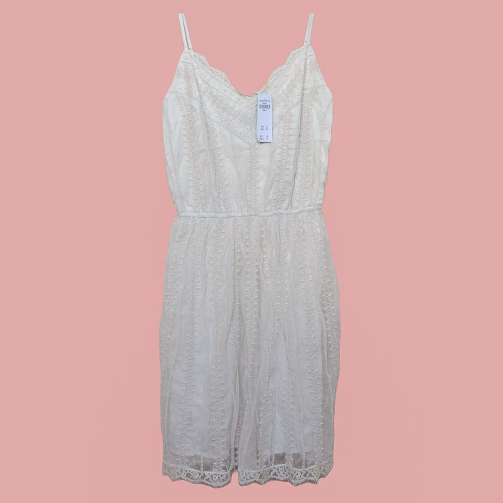 Abercrombie & Fitch dress with lace detail